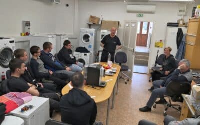 Repairman training lecture in Jászberény